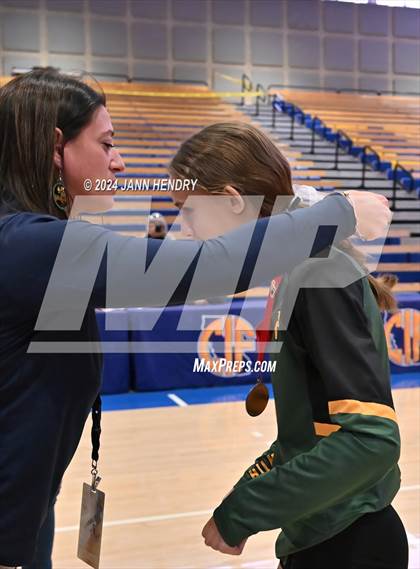 Thumbnail 2 in Hilmar vs South Pasadena (CIF Division 4 Final) photogallery.