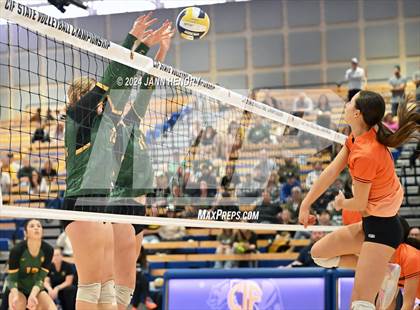 Thumbnail 1 in Hilmar vs South Pasadena (CIF Division 4 Final) photogallery.