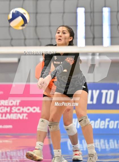 Thumbnail 2 in Hilmar vs South Pasadena (CIF Division 4 Final) photogallery.