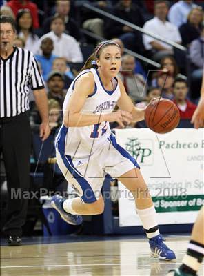 Thumbnail 2 in St. Patrick/St. Vincent vs. Justin-Siena (CIF NCS D4 Final) photogallery.
