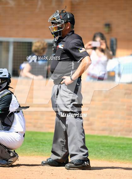 Thumbnail 2 in Farmington vs. Pueblo West (Coach Bob Invitational) photogallery.