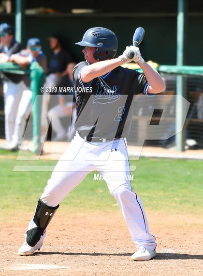 Thumbnail 3 in Farmington vs. Pueblo West (Coach Bob Invitational) photogallery.