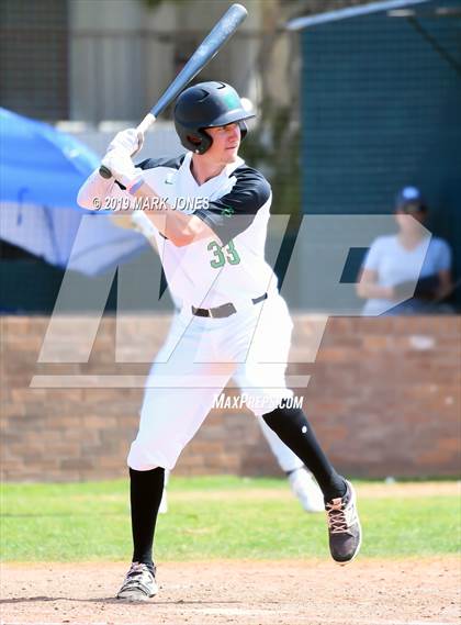 Thumbnail 3 in Farmington vs. Pueblo West (Coach Bob Invitational) photogallery.