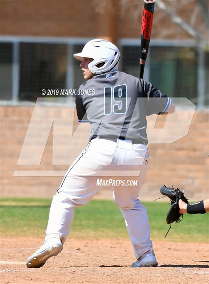 Thumbnail 3 in Farmington vs. Pueblo West (Coach Bob Invitational) photogallery.