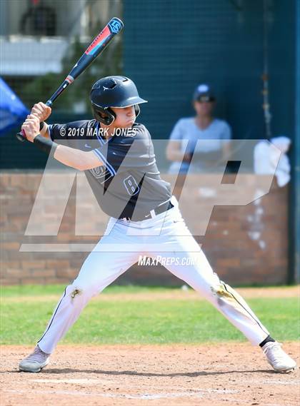 Thumbnail 2 in Farmington vs. Pueblo West (Coach Bob Invitational) photogallery.