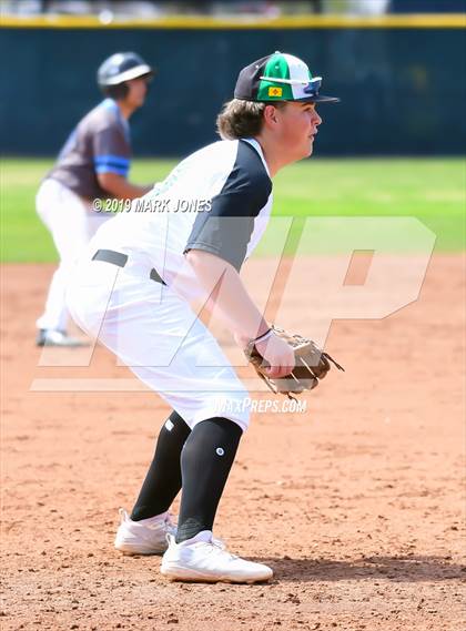 Thumbnail 3 in Farmington vs. Pueblo West (Coach Bob Invitational) photogallery.