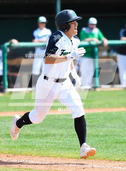 Thumbnail 2 in Farmington vs. Pueblo West (Coach Bob Invitational) photogallery.