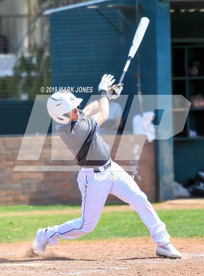 Thumbnail 3 in Farmington vs. Pueblo West (Coach Bob Invitational) photogallery.