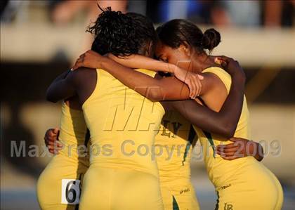 Thumbnail 2 in CIF SS Division Championships photogallery.