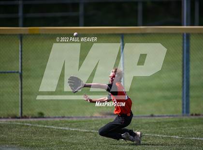 Thumbnail 2 in Benton vs. Halifax (PIAA Class A First Round Playoff) photogallery.