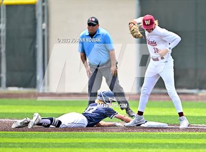 Thumbnail 3 in Tomball Memorial @ Cypress Woods (UIL 6A Region 2 Bi-District Playoff - Game 2) photogallery.