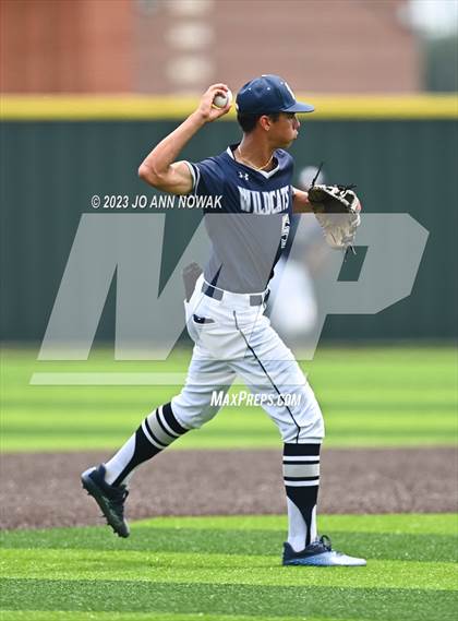 Thumbnail 3 in Tomball Memorial @ Cypress Woods (UIL 6A Region 2 Bi-District Playoff - Game 2) photogallery.
