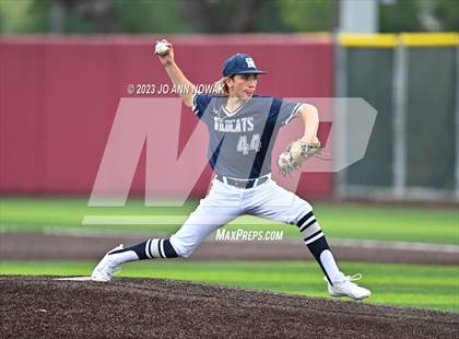 Thumbnail 3 in Tomball Memorial @ Cypress Woods (UIL 6A Region 2 Bi-District Playoff - Game 2) photogallery.