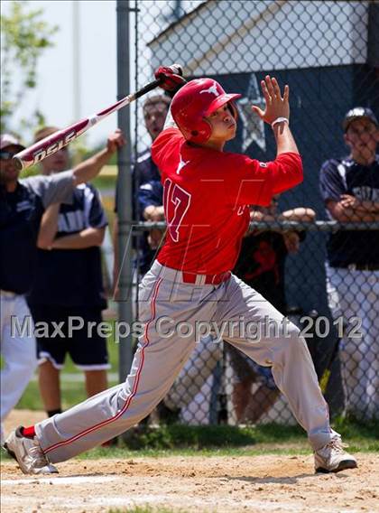 Thumbnail 2 in Eastport-South Manor vs Smithtown East - Section XI Class AA Playoffs photogallery.