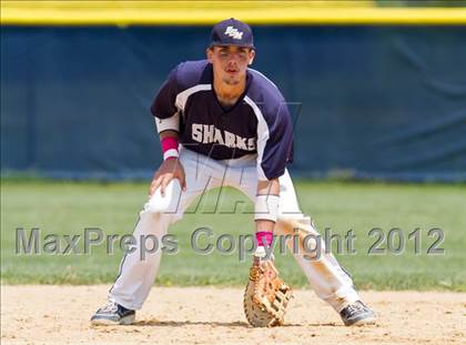 Thumbnail 3 in Eastport-South Manor vs Smithtown East - Section XI Class AA Playoffs photogallery.