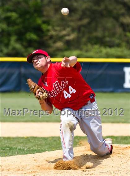 Thumbnail 2 in Eastport-South Manor vs Smithtown East - Section XI Class AA Playoffs photogallery.