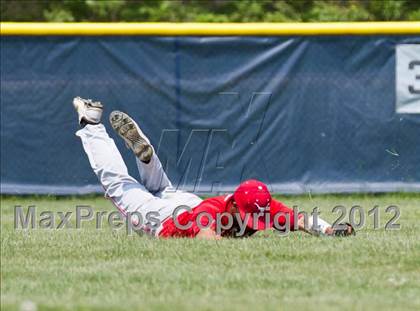 Thumbnail 3 in Eastport-South Manor vs Smithtown East - Section XI Class AA Playoffs photogallery.