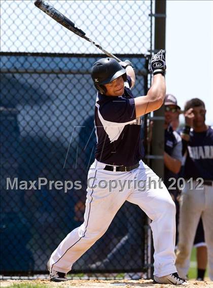 Thumbnail 2 in Eastport-South Manor vs Smithtown East - Section XI Class AA Playoffs photogallery.