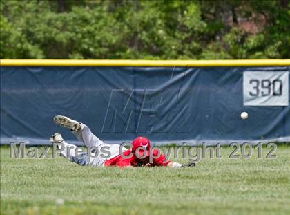 Thumbnail 2 in Eastport-South Manor vs Smithtown East - Section XI Class AA Playoffs photogallery.