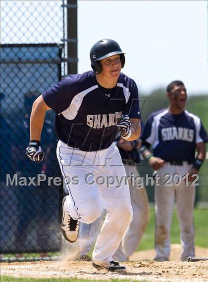 Thumbnail 2 in Eastport-South Manor vs Smithtown East - Section XI Class AA Playoffs photogallery.