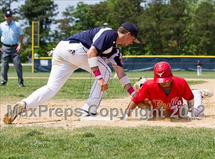 Thumbnail 3 in Eastport-South Manor vs Smithtown East - Section XI Class AA Playoffs photogallery.
