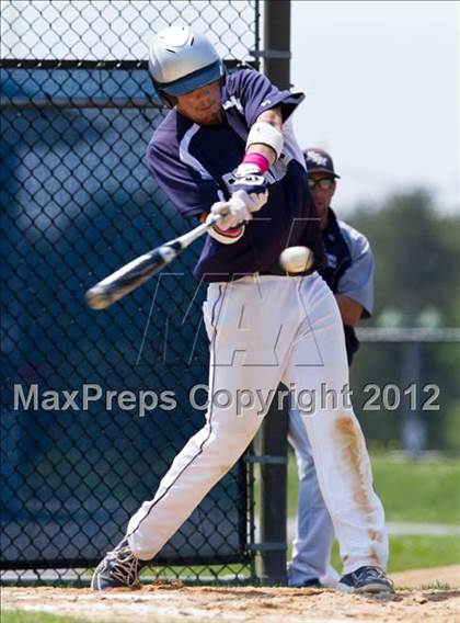 Thumbnail 2 in Eastport-South Manor vs Smithtown East - Section XI Class AA Playoffs photogallery.