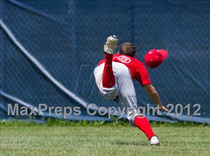 Thumbnail 3 in Eastport-South Manor vs Smithtown East - Section XI Class AA Playoffs photogallery.