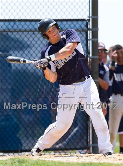 Thumbnail 2 in Eastport-South Manor vs Smithtown East - Section XI Class AA Playoffs photogallery.