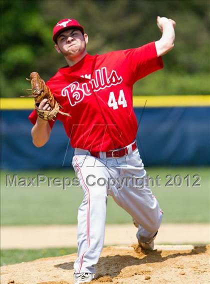 Thumbnail 2 in Eastport-South Manor vs Smithtown East - Section XI Class AA Playoffs photogallery.