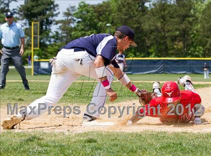 Thumbnail 2 in Eastport-South Manor vs Smithtown East - Section XI Class AA Playoffs photogallery.