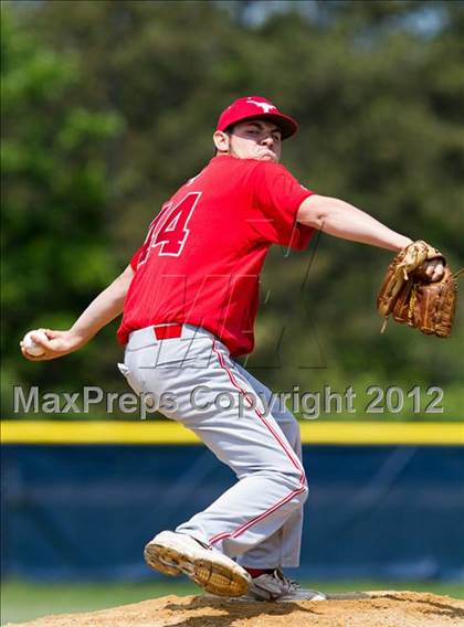 Thumbnail 2 in Eastport-South Manor vs Smithtown East - Section XI Class AA Playoffs photogallery.
