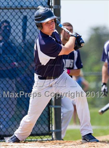 Thumbnail 3 in Eastport-South Manor vs Smithtown East - Section XI Class AA Playoffs photogallery.