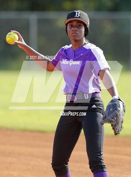 Thumbnail 2 in Dutchtown vs Miller Grove photogallery.
