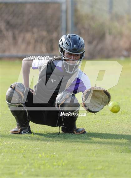 Thumbnail 1 in Dutchtown vs Miller Grove photogallery.