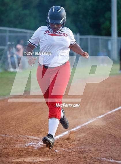 Thumbnail 1 in Dutchtown vs Miller Grove photogallery.