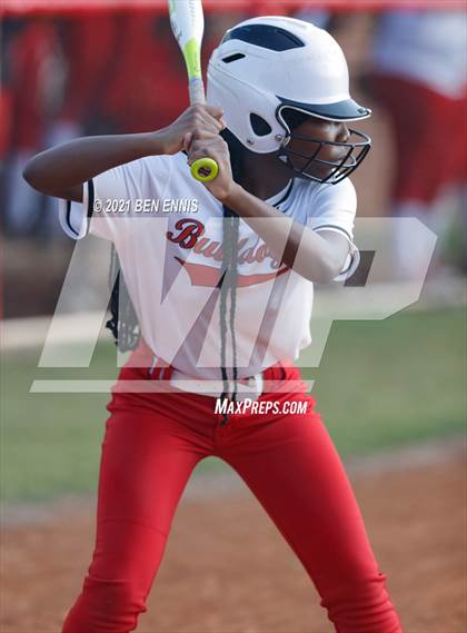 Thumbnail 1 in Dutchtown vs Miller Grove photogallery.