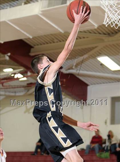 Thumbnail 3 in Golden Sierra @ Encina Prep photogallery.