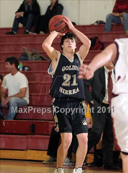 Thumbnail 2 in Golden Sierra @ Encina Prep photogallery.