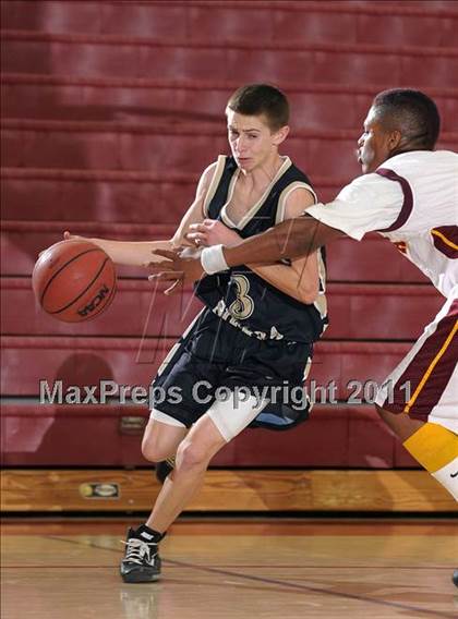 Thumbnail 1 in Golden Sierra @ Encina Prep photogallery.