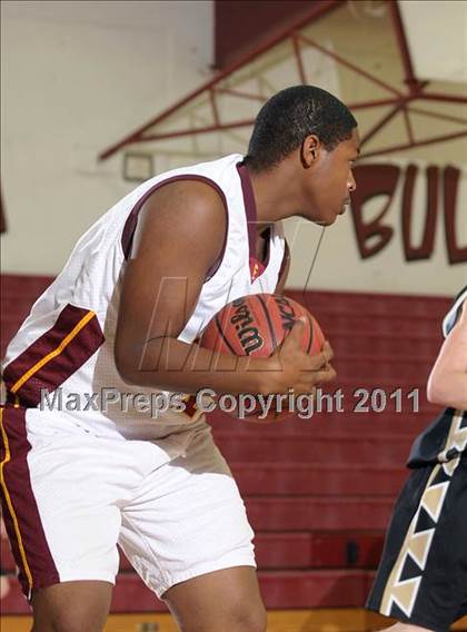Thumbnail 1 in Golden Sierra @ Encina Prep photogallery.
