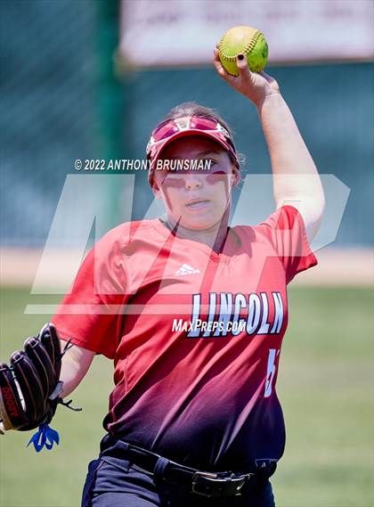Thumbnail 1 in Sheldon vs. Lincoln (CIF SJS D1 Final) photogallery.