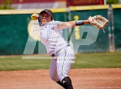 Thumbnail 3 in Sheldon vs. Lincoln (CIF SJS D1 Final) photogallery.