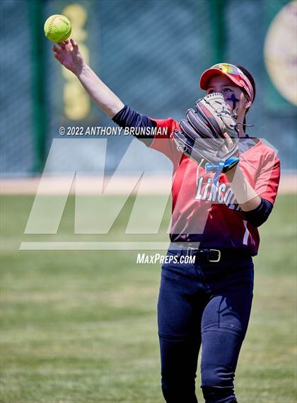 Thumbnail 1 in Sheldon vs. Lincoln (CIF SJS D1 Final) photogallery.