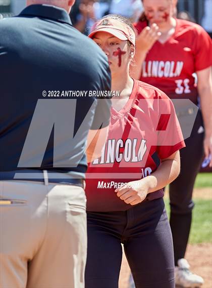 Thumbnail 3 in Sheldon vs. Lincoln (CIF SJS D1 Final) photogallery.