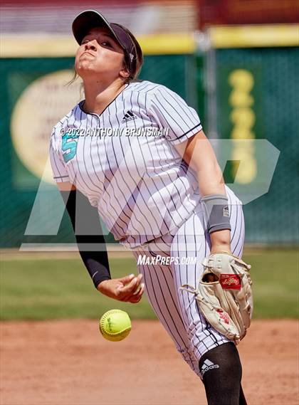 Thumbnail 1 in Sheldon vs. Lincoln (CIF SJS D1 Final) photogallery.