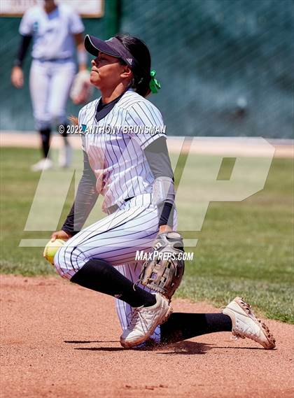 Thumbnail 1 in Sheldon vs. Lincoln (CIF SJS D1 Final) photogallery.