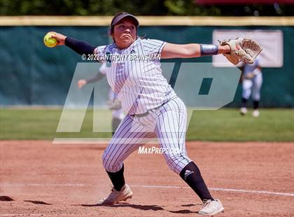 Thumbnail 2 in Sheldon vs. Lincoln (CIF SJS D1 Final) photogallery.
