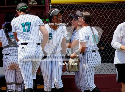 Thumbnail 3 in Sheldon vs. Lincoln (CIF SJS D1 Final) photogallery.