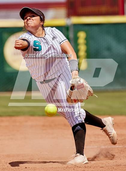Thumbnail 2 in Sheldon vs. Lincoln (CIF SJS D1 Final) photogallery.