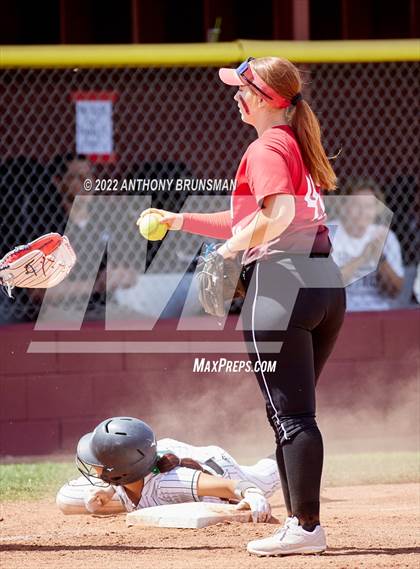 Thumbnail 2 in Sheldon vs. Lincoln (CIF SJS D1 Final) photogallery.